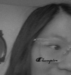 Meet your Posher, Lili